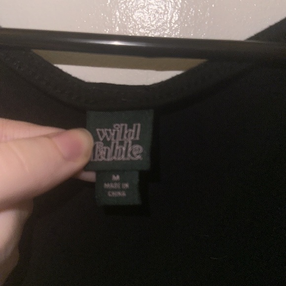 Wild Fable Black Short Sleeve Knit Romper in Size Medium - Picture 3 of 5